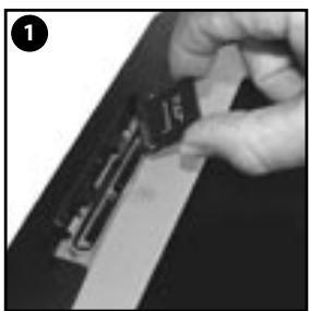 NAVMAN 8120 - Insertion de la cartouche - 1