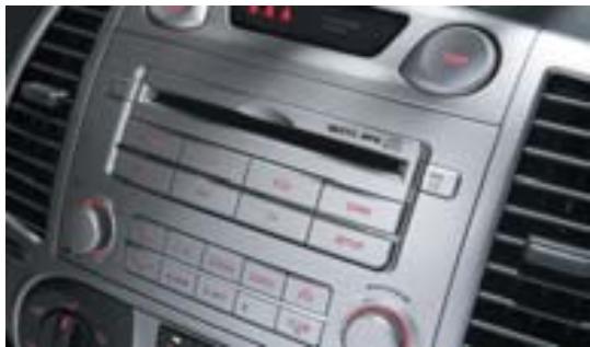 HYUNDAI I20 - Porte-gobelets - 1