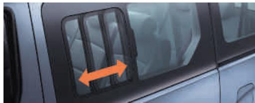 HYUNDAI SATELLITE - Calandre chromée - 1