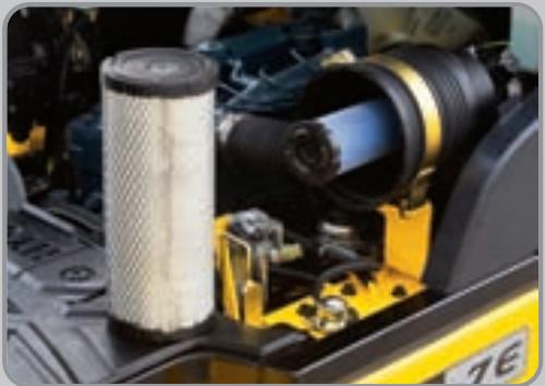 HYUNDAI 15D-7E - Conception centralisée pour une plus grande capacité d'entretien ! - 1