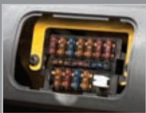 HYUNDAI 15L-7 - Conception centralisée pour une plus grande capacité d'entretien ! - 6