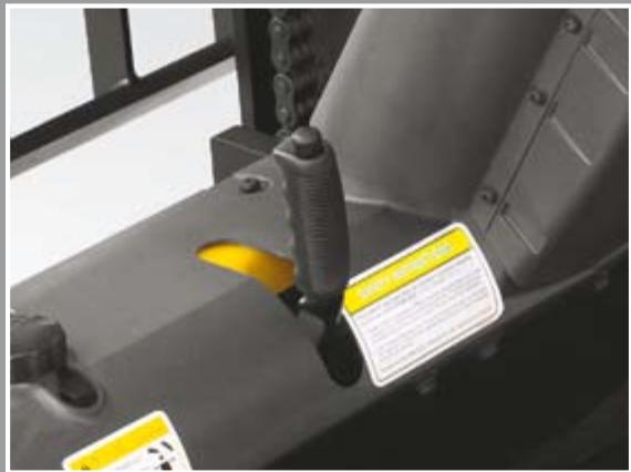 HYUNDAI 20D-7E - Frein de stationnement - 1