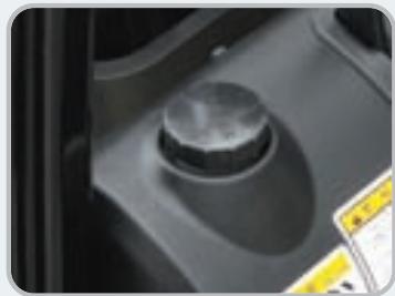 HYUNDAI 35B-7 - Maintenance aïssé - 7