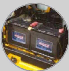 HYUNDAI 35DS-7E - Changement aisé du filtré à air - 2