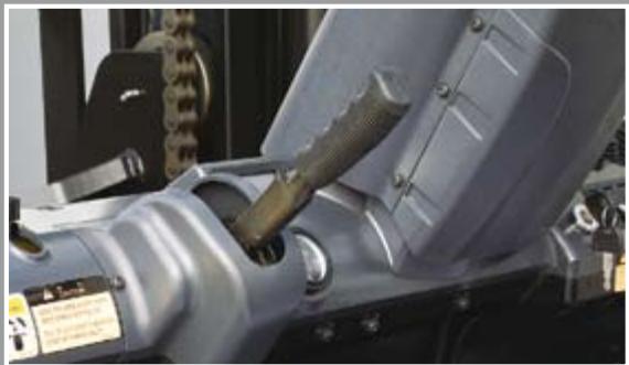 HYUNDAI 50DS-7E - Frein de stationnement - 1