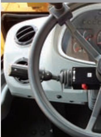 HYUNDAI HL730-7A - Levier de changement de vitesses entièrement automatique - 1