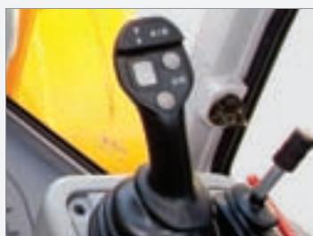 HYUNDAI HL730-7A - Colonnde direction régliable - 3