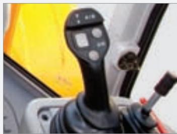 HYUNDAI HL740-7A - Colonnde direction régliable - 3