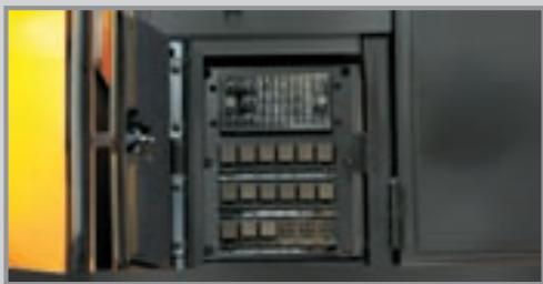 HYUNDAI HL757-7A - Orifice d'huile de transmission - 1