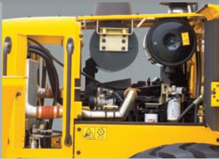 HYUNDAI HL760-7A - Accès aisé à tous les composants du moteur - 1