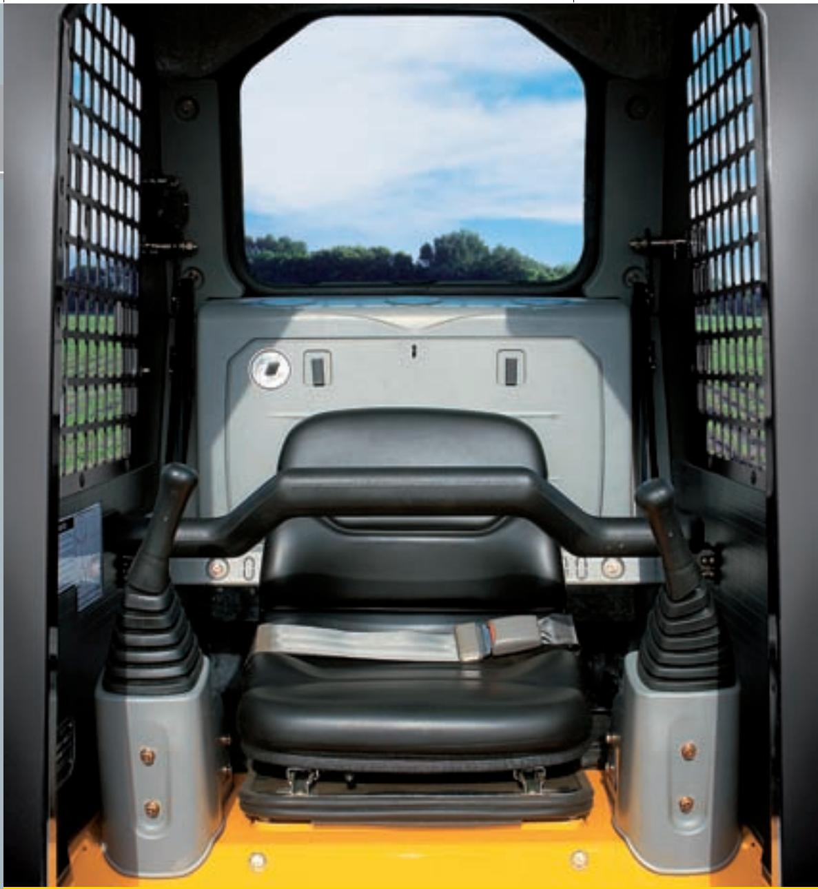 HYUNDAI HSL650-7 - Accès ainsi pour la maintenance - 1