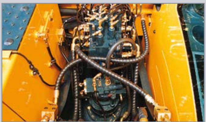 HYUNDAI R140W-9 - Les améliorations du système hydraulique - 2