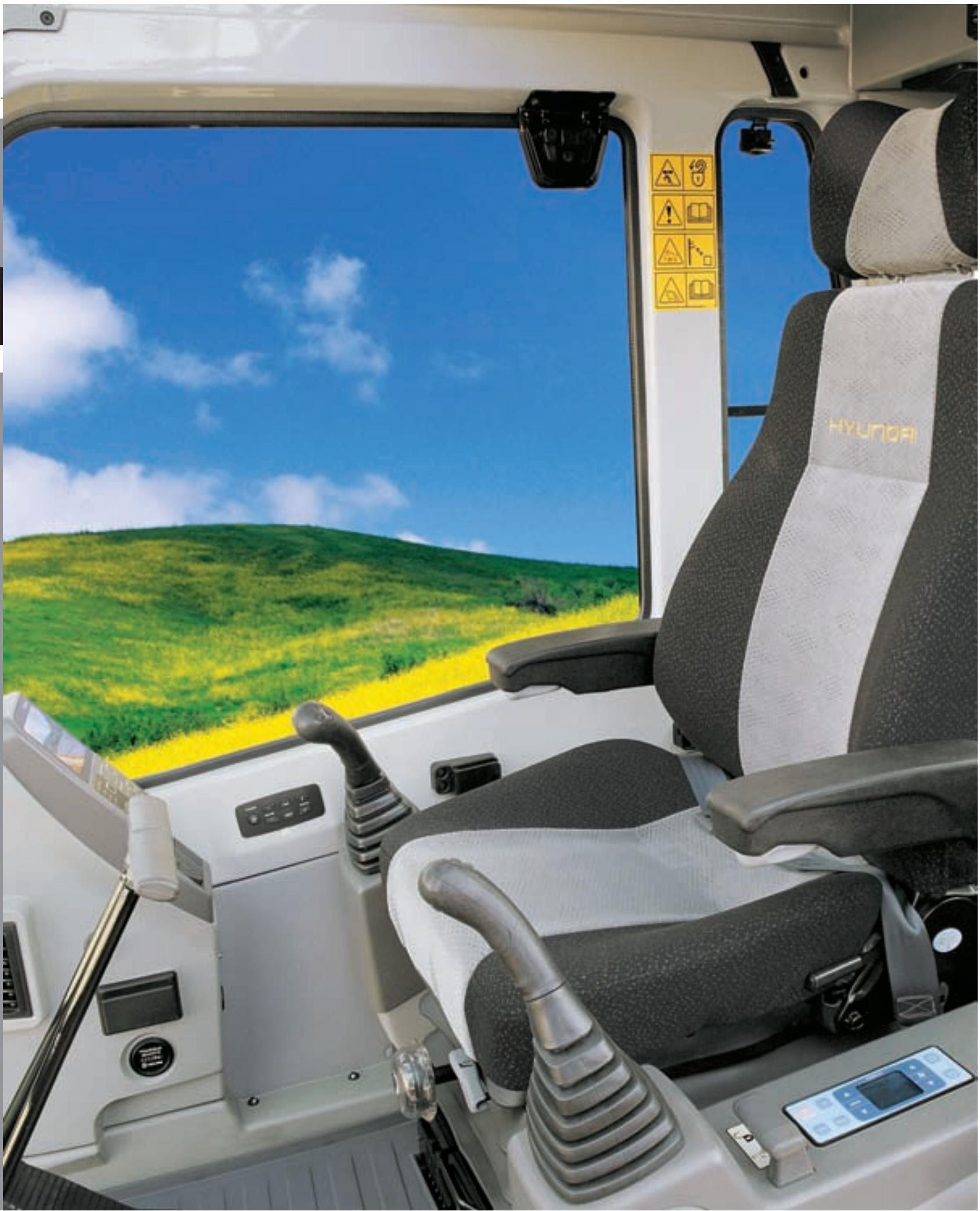 HYUNDAI R160LC-7A - Commande Radio CD - 3