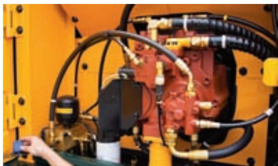 HYUNDAI R210W-9 - Les améliorations du système hydraulique - 1