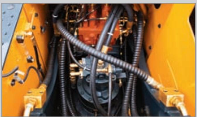 HYUNDAI R210W-9 - Les améliorations du système hydraulique - 2