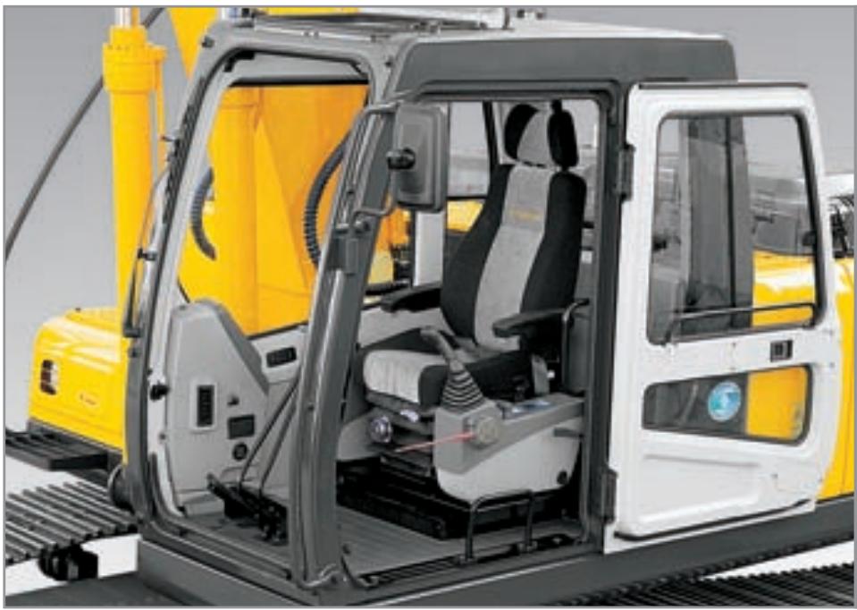 HYUNDAI R320LC-7A - Grande cabine avec une excellente visibilité - 1