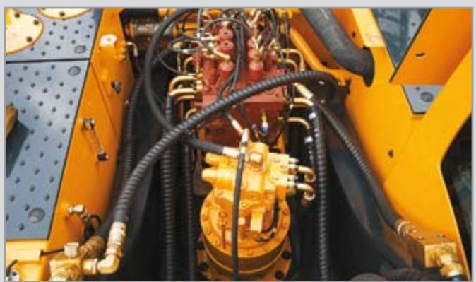 HYUNDAI R380LC-9 - Les améliorations du système hydraulique - 2
