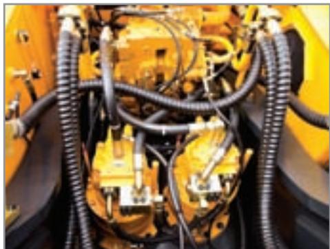 HYUNDAI R450LC-7A - Commande de pivotement puissant et plus précise - 1