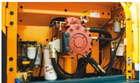 HYUNDAI R480LC-9 - Les améliorations du système hydraulique - 1