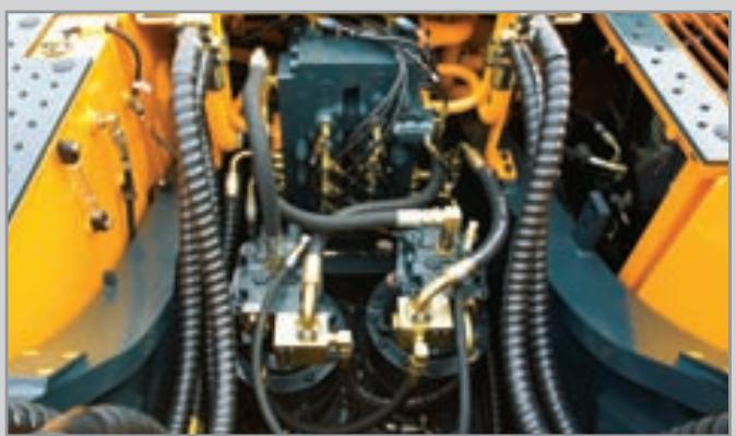 HYUNDAI R520LC-9 - Les améliorations du système hydraulique - 2