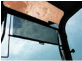 HYUNDAI R55-7A - Radio et CD - 8