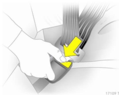 OPEL ZAFIRA II - Dépose - 1