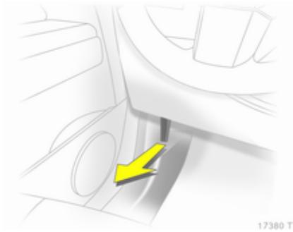 OPEL ZAFIRA II - Capot moteur - 1