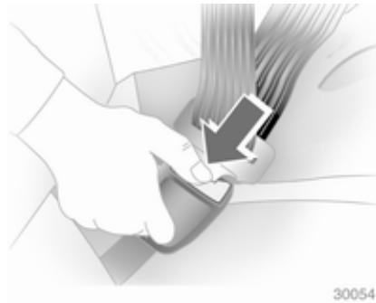 OPEL ZAFIRA TOURER - Dépose - 1