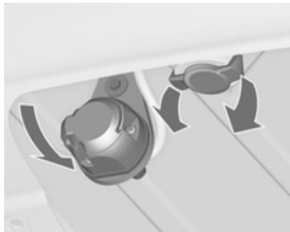 OPEL ZAFIRA TOURER - Montage de la barre d'attelage - 1