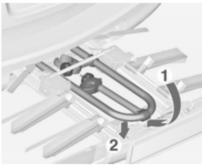 OPEL ASTRA 2012 - Démontage du porte-vélo - 2