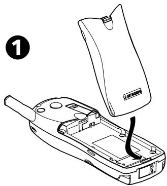 MITSUBISHI TRIUM GEO GPRS - Mise en place de la batterie - 1