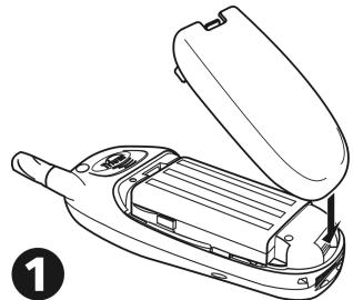 MITSUBISHI TRIUM MARS - Mise en place du couvre-batterie - 1