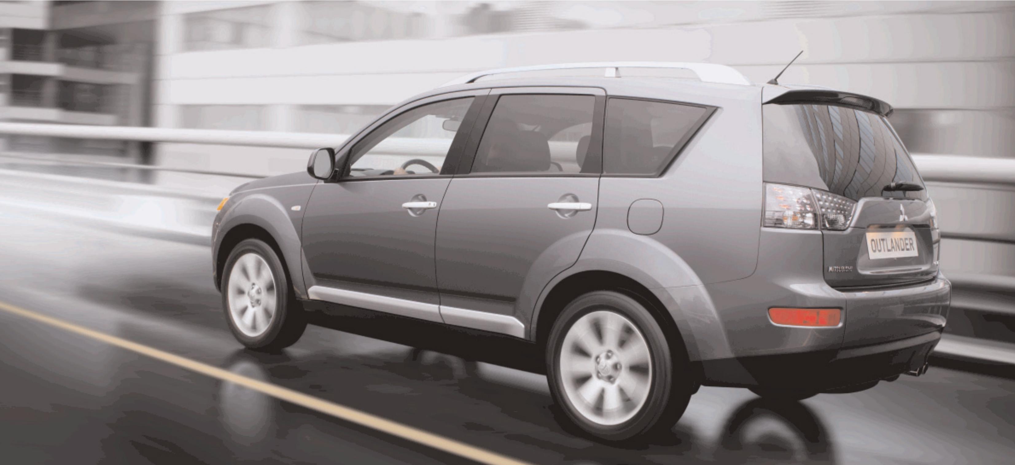 MITSUBISHI OUTLANDER - 2