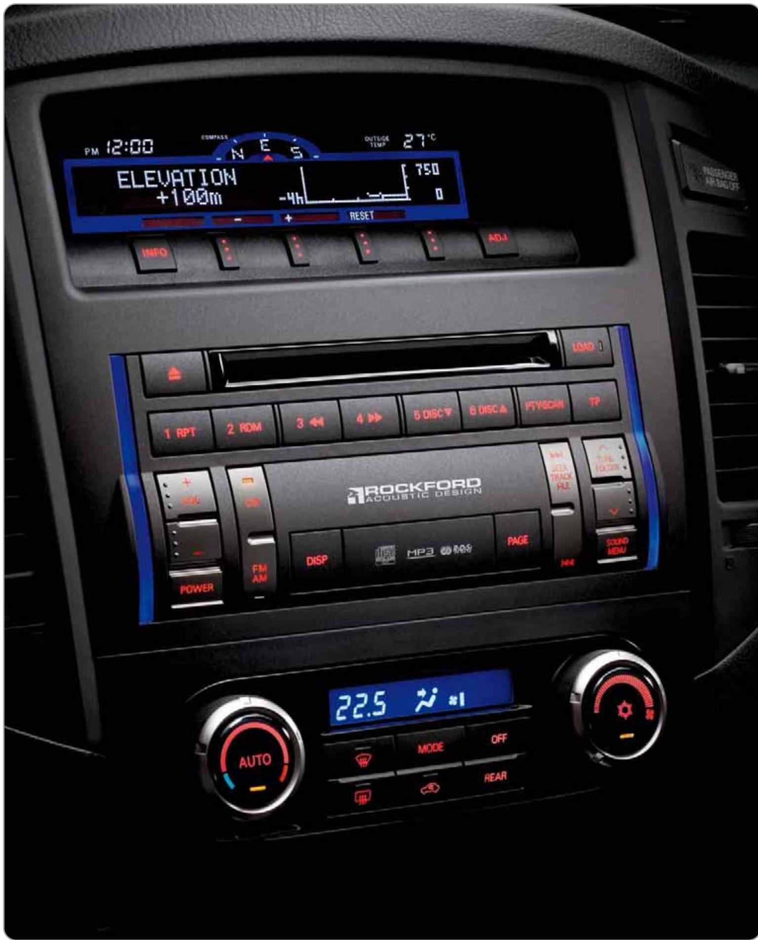MITSUBISHI PAJERO - DESIGN CONTEMPORAIN - 1