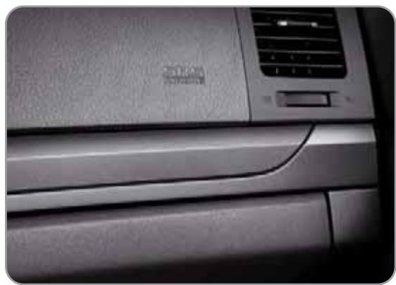 MITSUBISHI PAJERO - ESPACE ET STYLE - 5