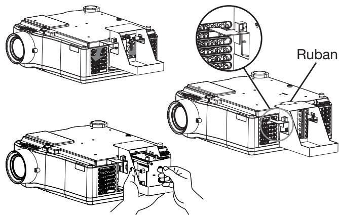 MITSUBISHI HL2750U - Lorsque vous retirez la lampe du projecteur monté au plafond - 1