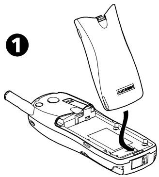 MITSUBISHI TRIUM GEO - Mise en place de la batterie - 1