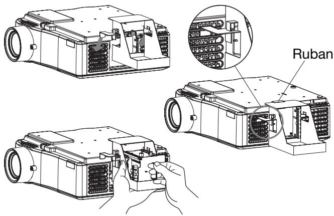 MITSUBISHI XL2550 - Lorsque you retirez la lampe du projecteur monté au plafond - 1