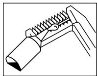 REMINGTON HC-810 - Oiling the HC-810's Blades - 1