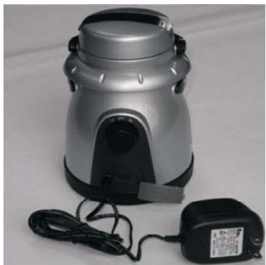 IDK MULTIMEDIA ECO-300 - Pour recharger grâce à l'adaptateur 12V: - 2