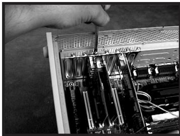 BELKIN 3 PORTS FIREWIRE PCI #F5U503 - Hardware-Installation (Forts.) - 1