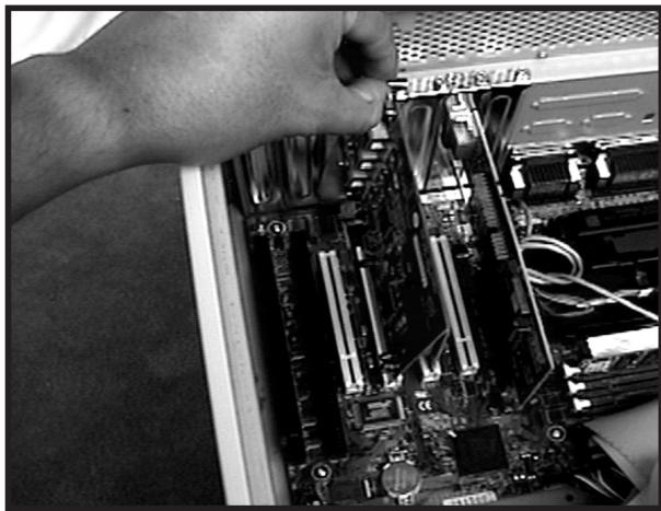 BELKIN 3 PORTS FIREWIRE PCI #F5U503 - Installazione hardware (continua) - 1