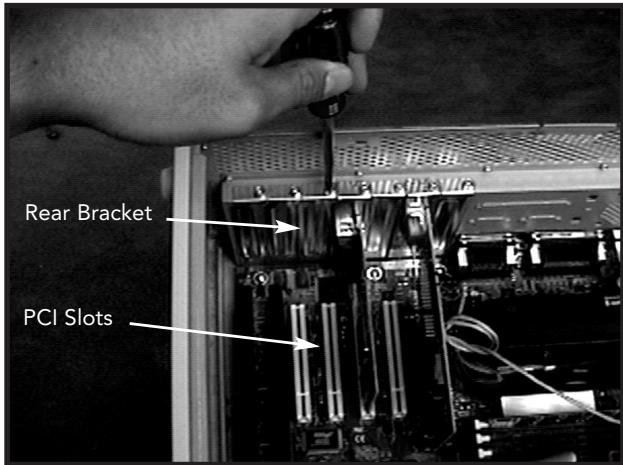 BELKIN 3 PORTS FIREWIRE PCI #F5U503 - Hardware Installation (continued) - 1