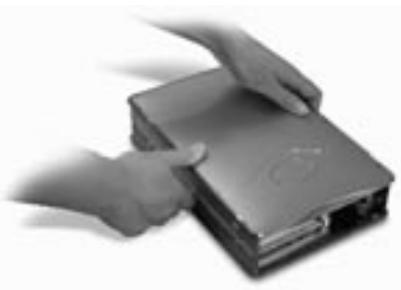 BELKIN HI-SPEED USB 2.0 EXTERNAL DRIVE ENCLOSURE - ASSEMBLAGGIO DEL TELAIO DELL'UNITÀ - 2