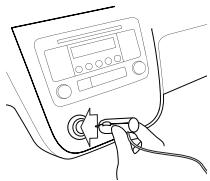 BELKIN TUNECAST AUTO FOR IPHONE AND IPOD - CONNECTING YOUR TUNECAST AUTO - 1