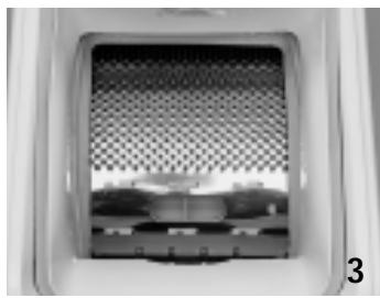 LADEN EV9547 - Récupération d'un object tombe entre le tambour et la cuve - 1
