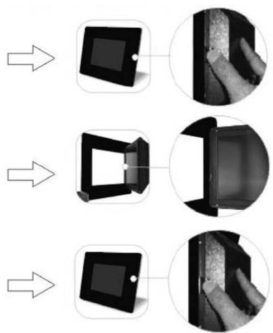 POLAROID XAA 7 - Changement de cadre - 1