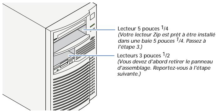 IOMEGA ZIP 100 ATAPI - Recherche un lecteur disponible et retirez le carter du panneau. - 1