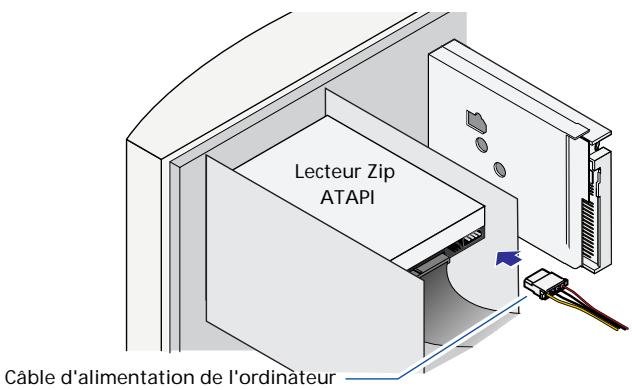 IOMEGA ZIP 100 ATAPI - Recherche le câble de données livré avec le lecteur zip®. recherche le liseret de couleur sur l'un des côtés du câble de données sur laquelle apparait la mention PIN 1. - 6