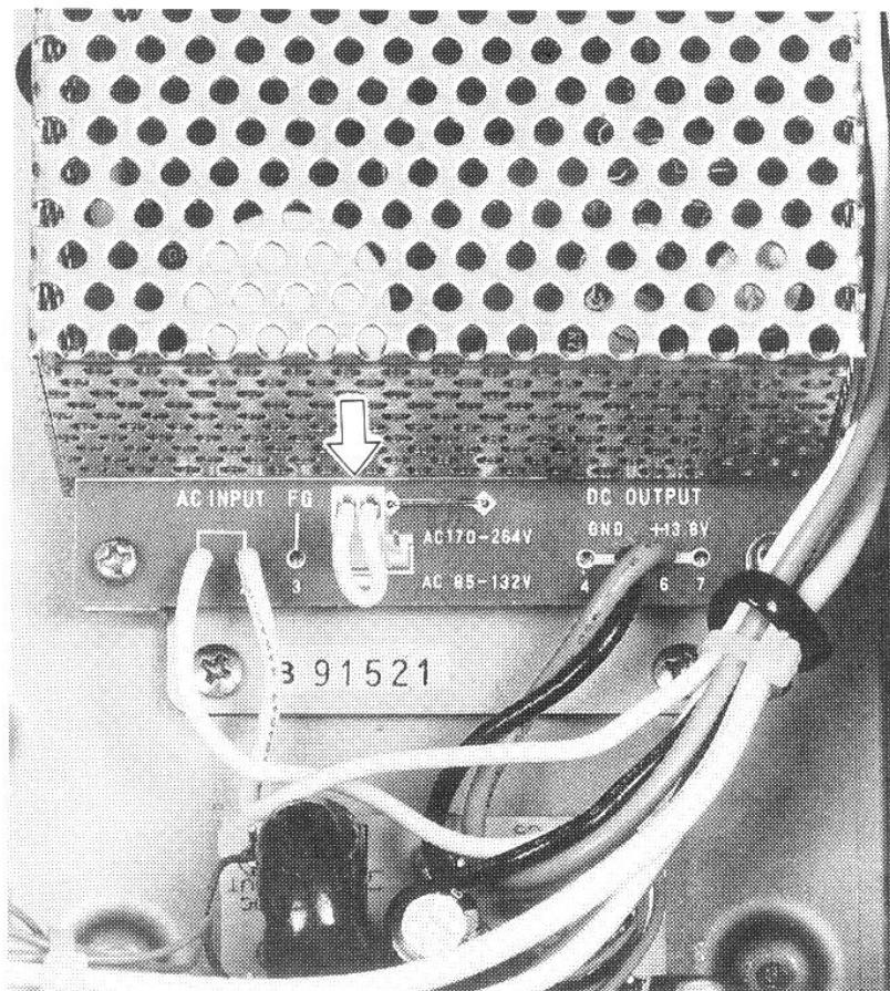YAESU FT-736R - Connexion de l'alimentation - 1